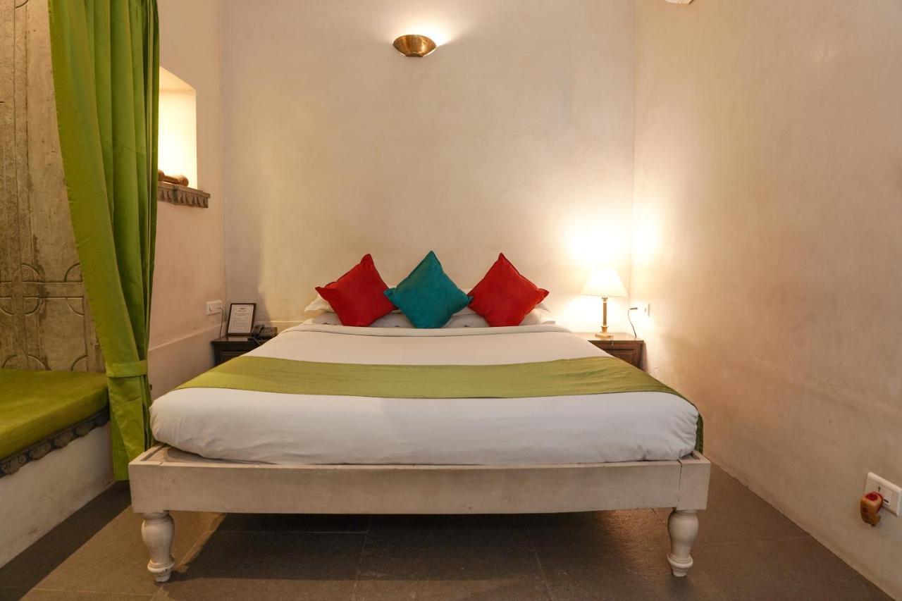 Hotel Madri Haveli Udaipur Exterior foto