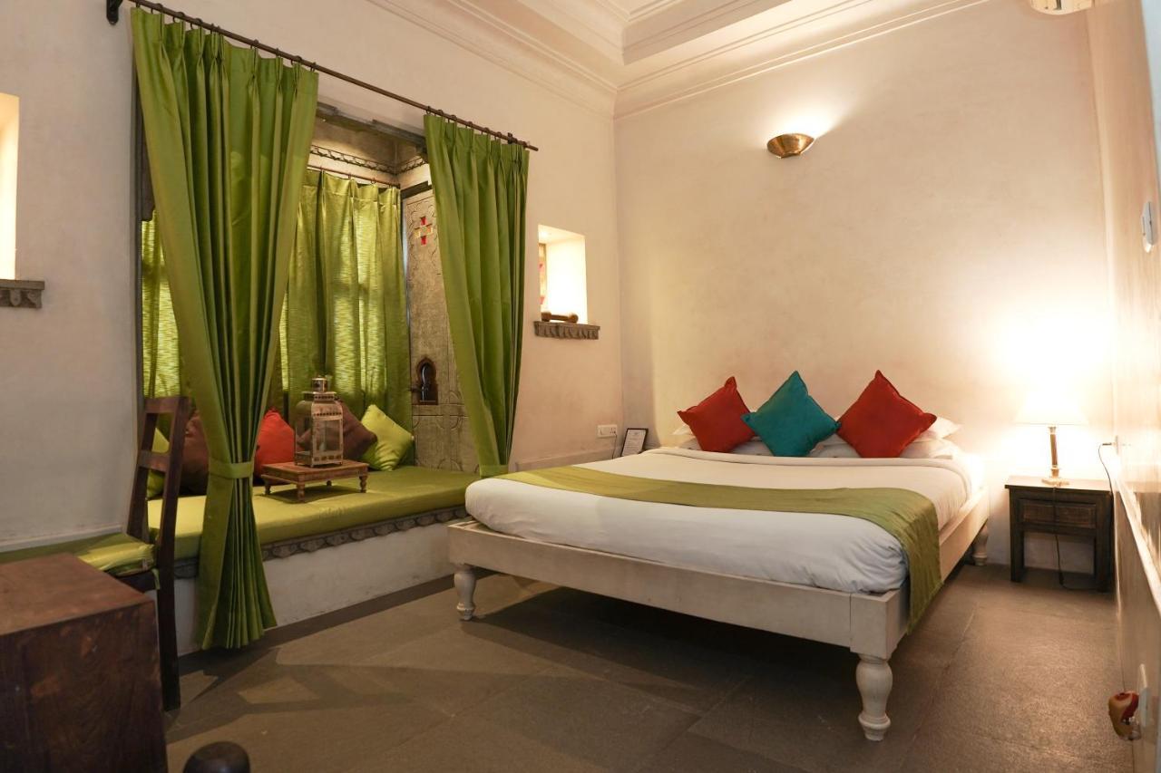 Hotel Madri Haveli Udaipur Exterior foto