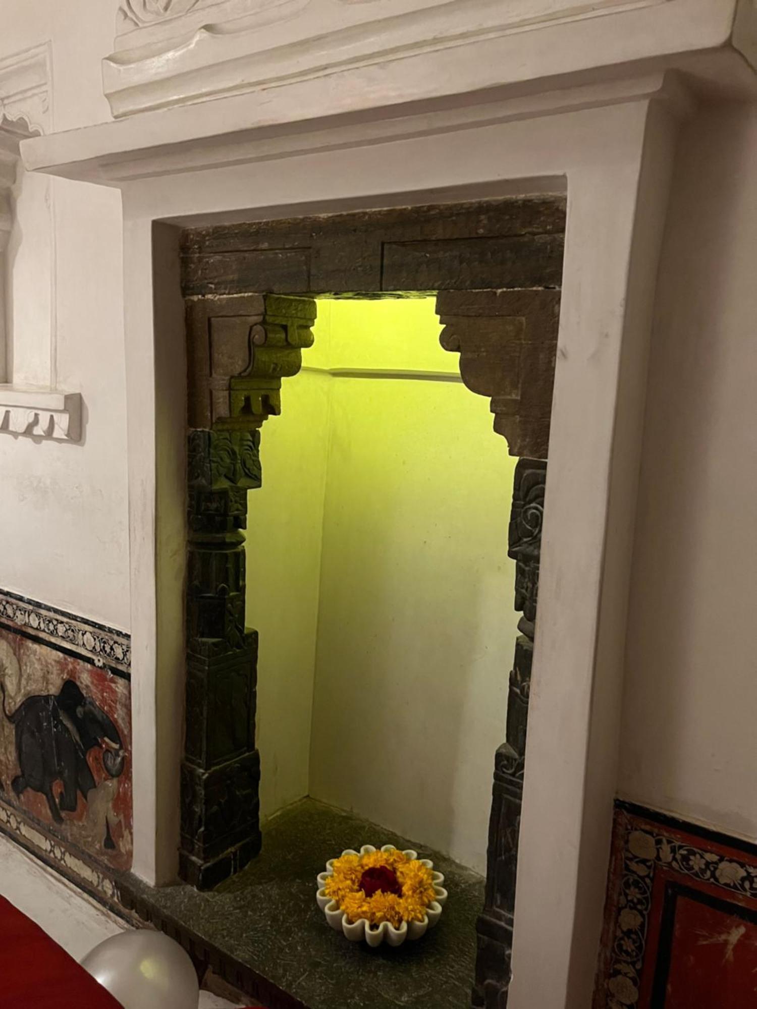 Hotel Madri Haveli Udaipur Exterior foto