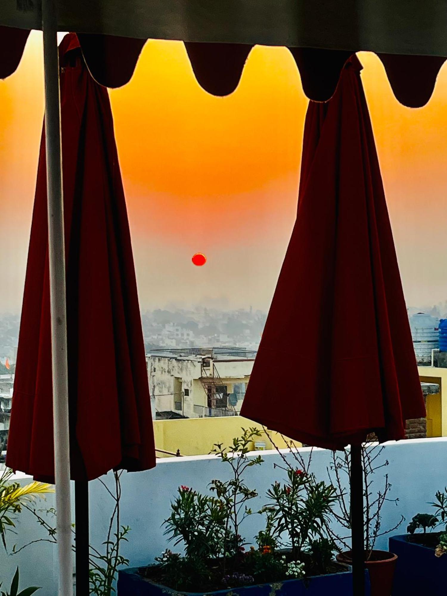 Hotel Madri Haveli Udaipur Exterior foto