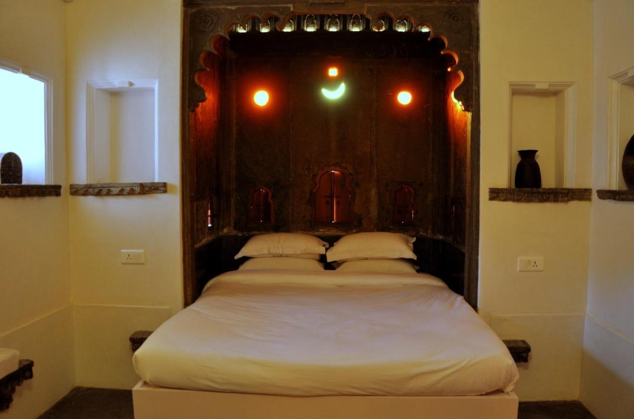 Hotel Madri Haveli Udaipur Habitación foto